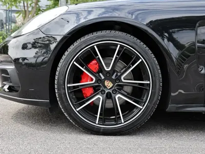 Porsche Panamera 2017, 96000 км, за 41054.08 USD