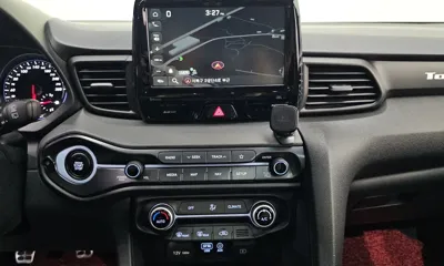 Hyundai Veloster 2019, 87956 км, за 11052.57 USD - фото 15