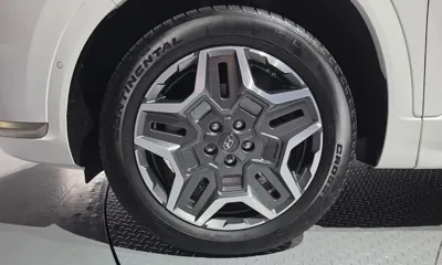 Hyundai Santafe 2023, 20698 км, за 24986.8 USD