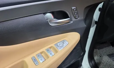 Hyundai Santafe 2023, 20698 км, за 24986.8 USD - фото 28