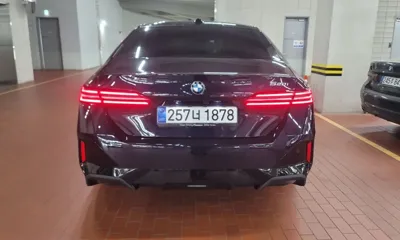 BMW 5-Series 2025, 17666 км, за 34453.61 USD