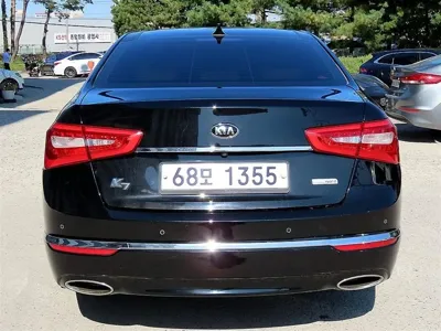 Kia K7 2014, 192527 км, за 3766.1 USD