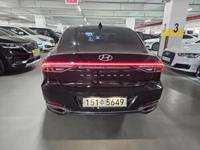 Hyundai Grandeur 2021, 115734 км, за 11525.68 USD