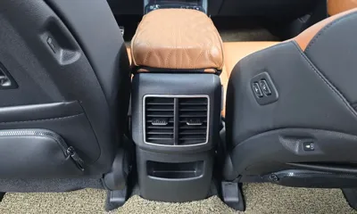 Kia Sportage 2024, 28503 км, за 22725.78 USD - фото 18