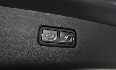 Genesis GV80 2020, 30108 км, за 31059.58 USD - фото 20