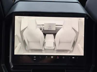 Tesla Cybertruck 2025, 6970 км, за 103539.87 USD - фото 9