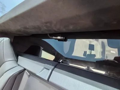 Tesla Cybertruck 2025, 6970 км, за 103539.87 USD - фото 20