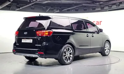 Kia Canival 2020, 37375 км, за 12026.26 USD - фото 2