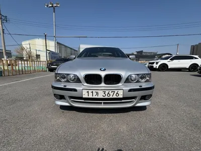 BMW 5-Series 2003, 196000 км, за 8456.94 USD