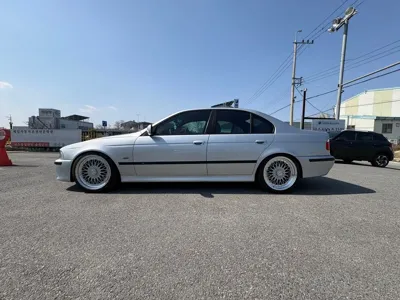 BMW 5-Series 2003, 196000 км, за 8456.94 USD