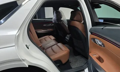 Genesis GV70 2025, 38177 км, за 31900.75 USD - фото 12