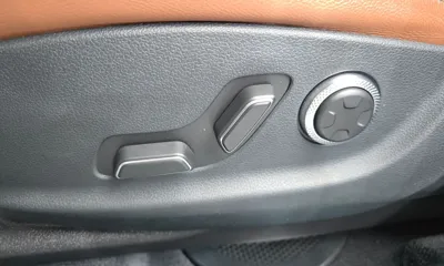 Genesis GV70 2025, 38177 км, за 31900.75 USD - фото 31