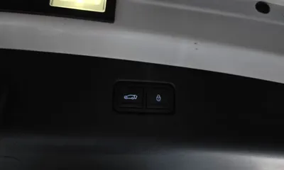 Genesis GV70 2025, 38177 км, за 31900.75 USD - фото 34