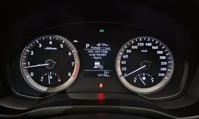 Hyundai Grandeur 2018, 159158 км, за 8261.78 USD - фото 8