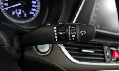 Hyundai Grandeur 2018, 159158 км, за 8261.78 USD - фото 30