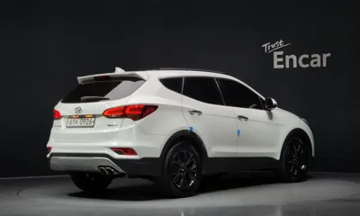 Hyundai Santafe 2016, 117318 км, за 8919.72 USD