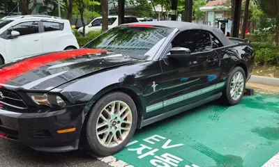 Ford Mustang 2012, 135000 км, за 3575.37 USD