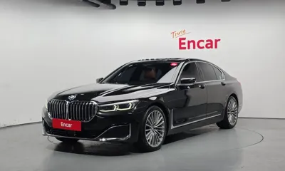 BMW 7-Series · 2021 год
