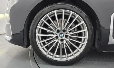 BMW 7-Series 2021, 77318 км, за 38597.87 USD