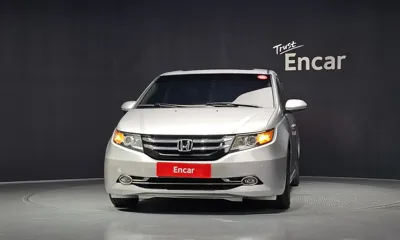 Honda Odyssey 2015, 193643 км, за 5382.7 USD