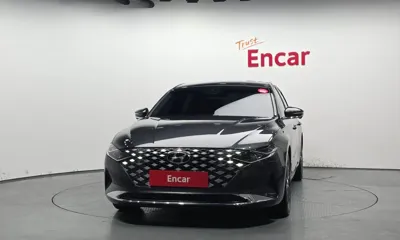 Hyundai Grandeur 2022, 51010 км, за 15426.02 USD