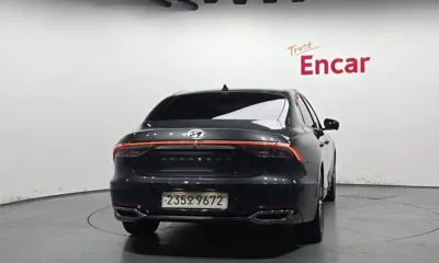 Hyundai Grandeur 2022, 51010 км, за 15426.02 USD