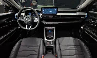 Jeep Avenger 2024, 15100 км, за 21479.23 USD - фото 7