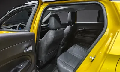 Jeep Avenger 2024, 15100 км, за 21479.23 USD - фото 12