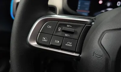 Jeep Avenger 2024, 15100 км, за 21479.23 USD - фото 18