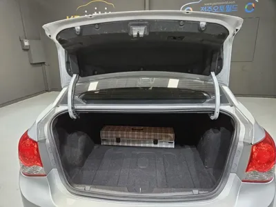 ChevroletGMDaewoo Cruze 2012, 68000 км, за 1652.57 USD - фото 20