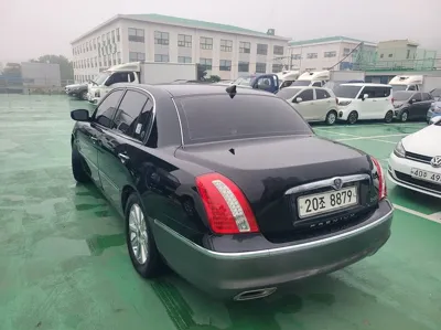 Kia Opirus 2010, 100500 км, за 2619.14 USD