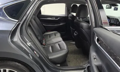 Hyundai Grandeur 2018, 130550 км, за 7100.98 USD - фото 11