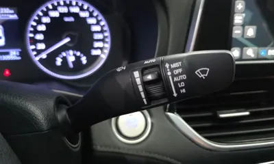 Hyundai Grandeur 2018, 130550 км, за 7100.98 USD - фото 16