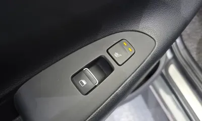 Hyundai Grandeur 2018, 130550 км, за 7100.98 USD - фото 20