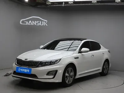 Kia K5 2015, 150575 км, за 3872.92 USD