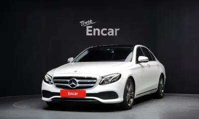 Mercedes-Benz E-Class · 2017 год