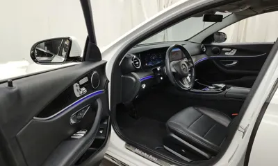 Mercedes-Benz E-Class 2017, 50028 км, за 12547.07 USD - фото 10