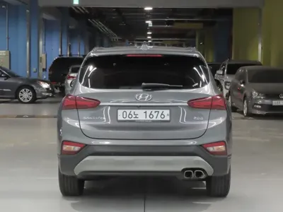 Hyundai Santafe 2019, 230388 км, за 8450.88 USD