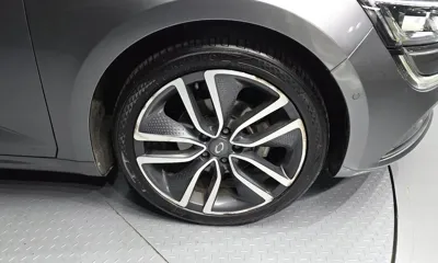 Renault-KoreaSamsung SM6 2019, 136371 км, за 5219.69 USD
