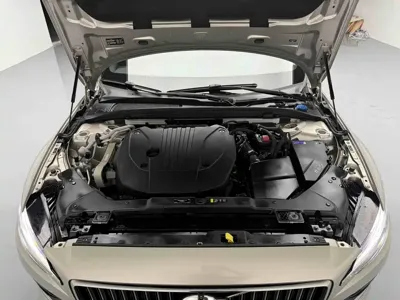 Volvo S60 2022, 49500 км, за 14699.54 USD - фото 7