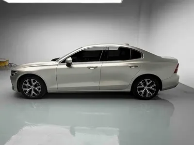 Volvo S60 2022, 49500 км, за 14699.54 USD - фото 13