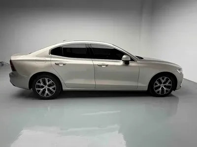 Volvo S60 2022, 49500 км, за 14699.54 USD - фото 16