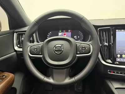 Volvo S60 2022, 49500 км, за 14699.54 USD - фото 20