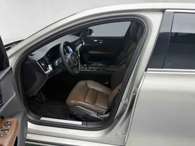 Volvo S60 2022, 49500 км, за 14699.54 USD - фото 22