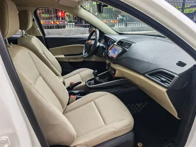 Ford Escort 2017, 83000 км, за 2766.28 USD - фото 8
