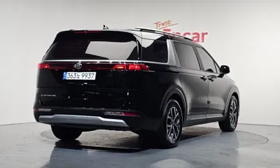 Kia Canival 2021, 96131 км, за 13148.33 USD