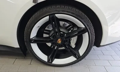 Porsche Taycan 2022, 32786 км, за 64039.12 USD - фото 21