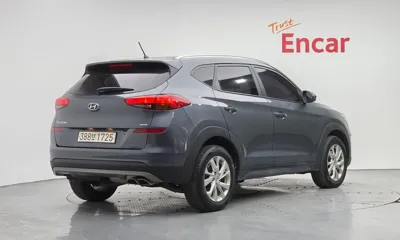 Hyundai Tucson 2020, 78111 км, за 9706.85 USD