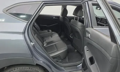 Hyundai Tucson 2020, 78111 км, за 9706.85 USD - фото 11