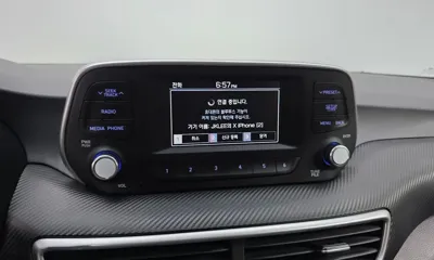 Hyundai Tucson 2020, 78111 км, за 9706.85 USD - фото 16